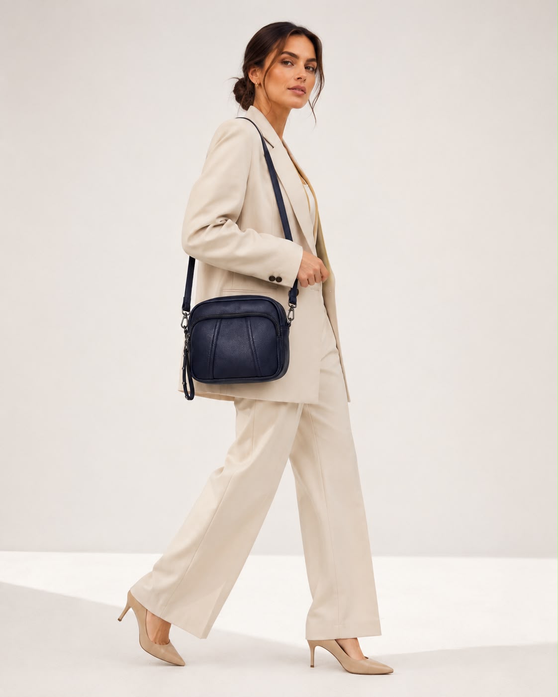 Sac bandoulière femme Mila en PU grainé – Bleu marine